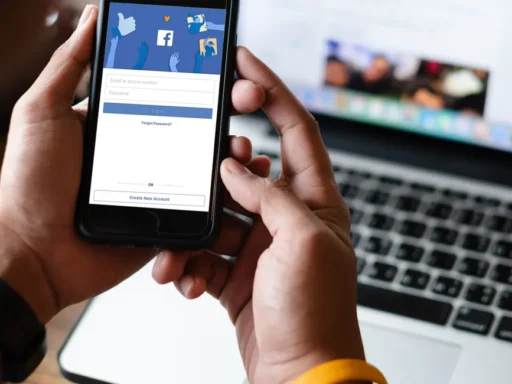 U.s. travel advisors share their top social media tips